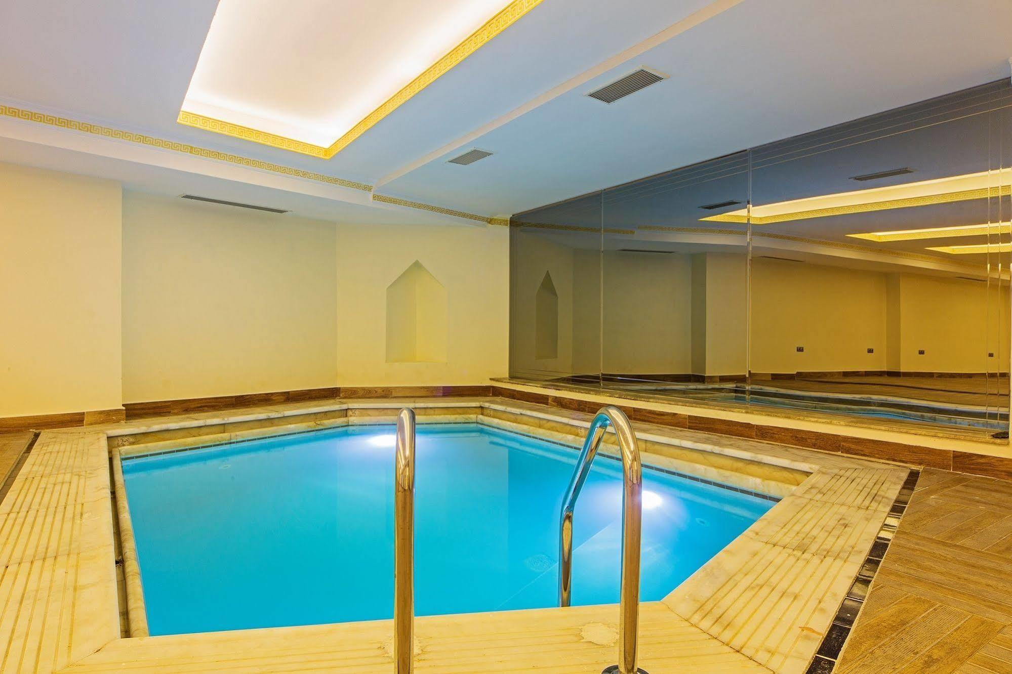 Lausos Palace Sisli 5* Istanboel