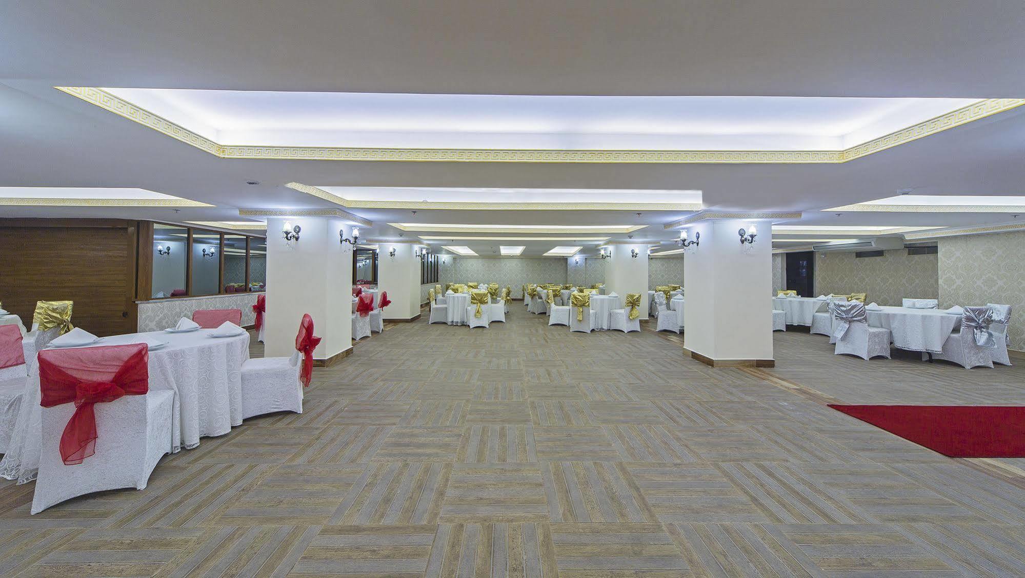 Lausos Palace Sisli 5* Istanboel